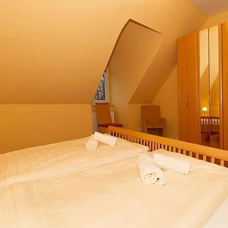 Duenenschloss Duenenschloss 2-24 *